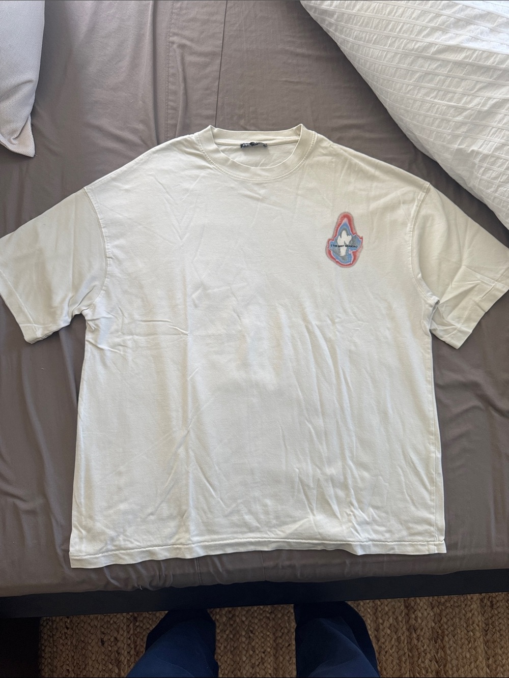 Zara White Short Sleeve Crewneck T-Shirt with Small Chest Emblem